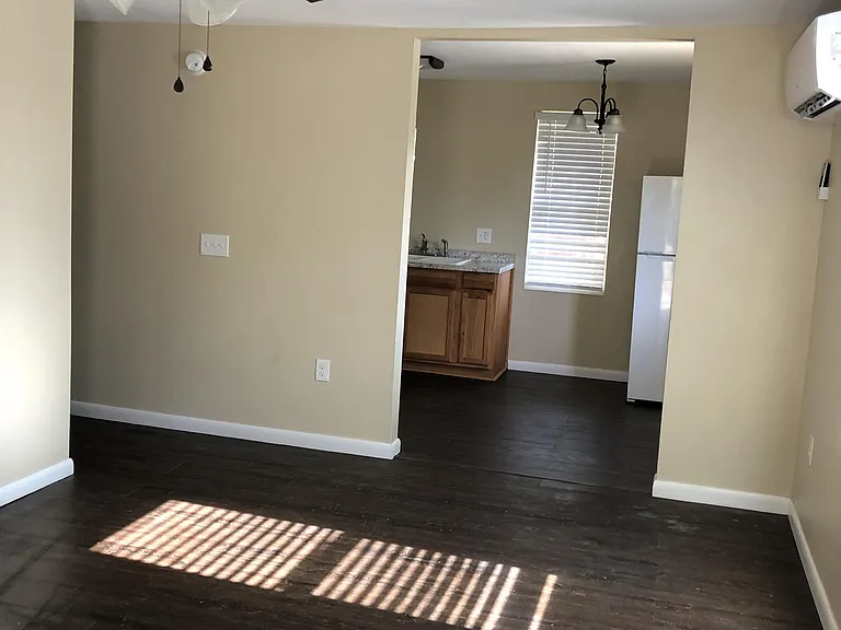 897 Orange Hill Rd — Photo 1