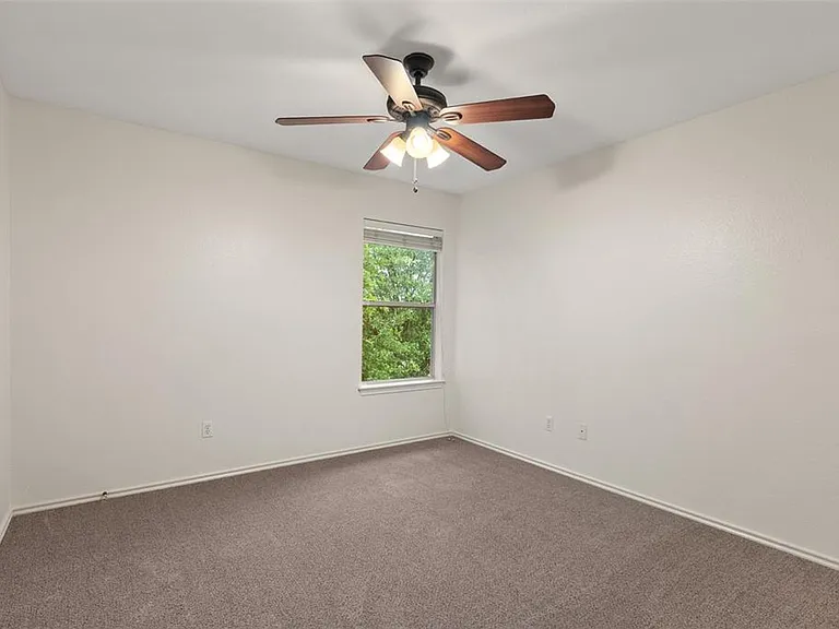 65 White Magnolia Cir — Photo 22