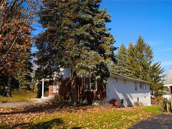 4th image of this home