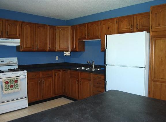 2nd image of 15141 Iguana St NW