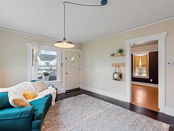 3rd image of 4019 E Spokane Street
