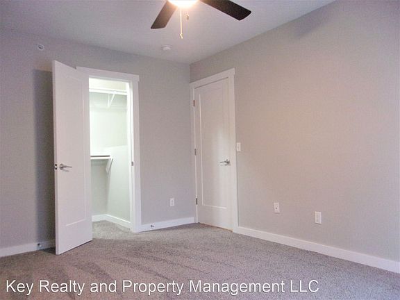 5th image of 600 NW 32nd St #10