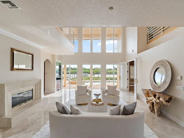 3164 Casseekey Island Road, Jupiter, FL 33477