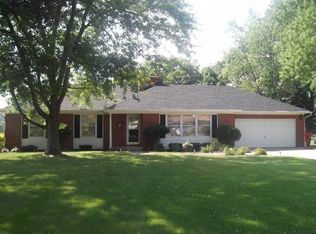 12416 Kingfisher Rd, Crown Point, IN 46307