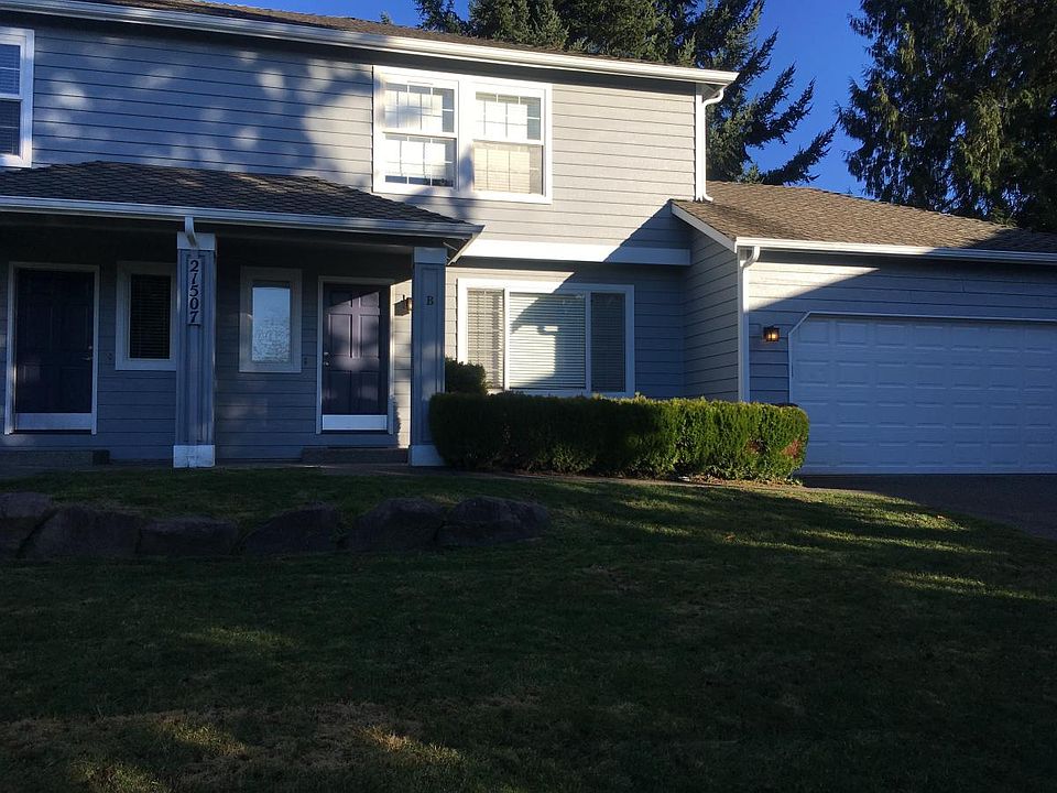 1st image of 21507 8th Pl W
