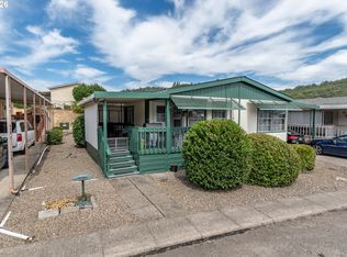 608 Shadow Ranch Ln, Roseburg, OR 97470