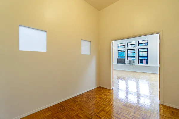 Rented by City Connections Realty | media 22