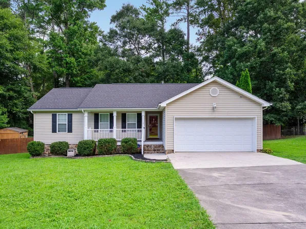 109 Oak Ridge Dr, La Fayette, GA 30728