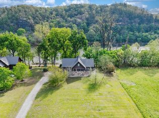 349 McPhearson Ter, Calico Rock, AR 72519