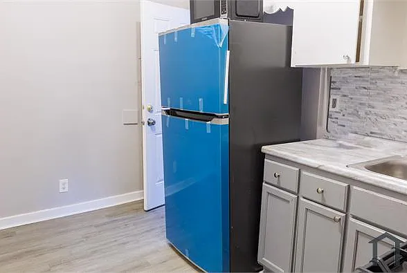 2 bed, 660 sqft, $1,250 — Photo 2