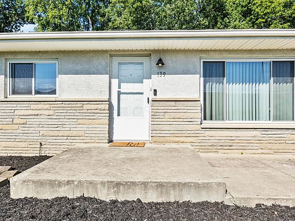 3rd image of 139 Garden Heights Ave