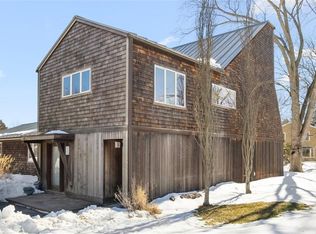 26 Roosevelt Dr, Bristol, RI 02809