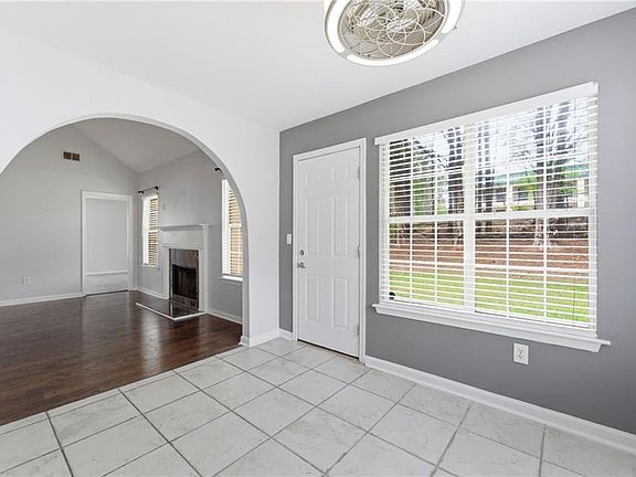 5th image of 8244 Wynfield Dr