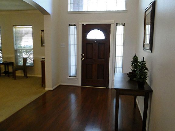 3rd image of 4803 Lake Wichita Ln