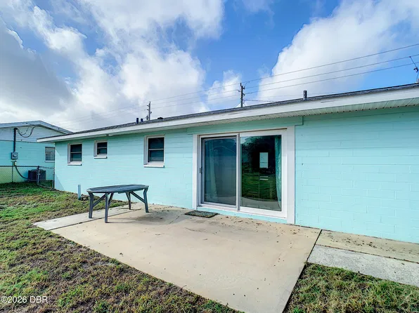 3169 S Peninsula Dr, Daytona Beach, FL 32118