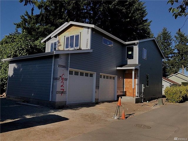 1st image of 627 17th St SE