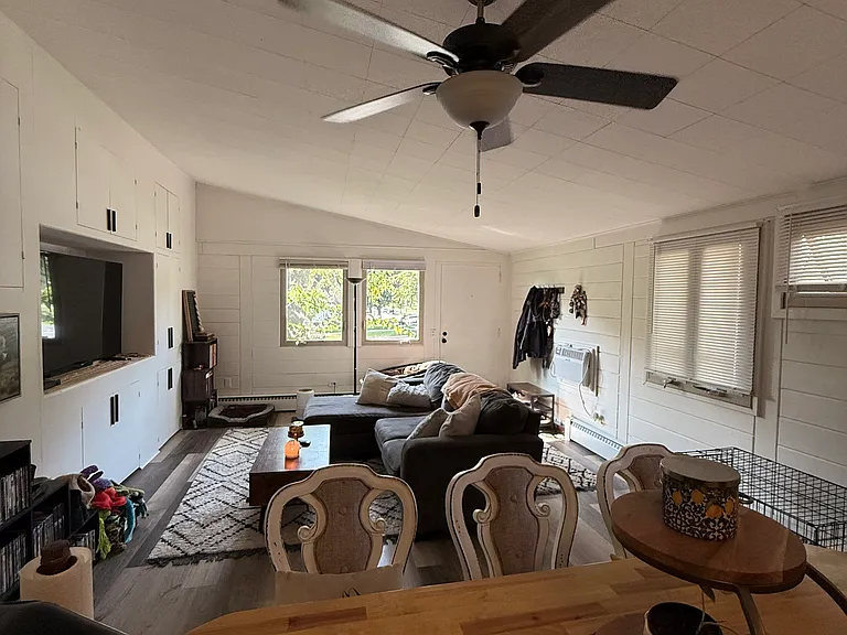1801 Boyd Ave #1 — Photo 8