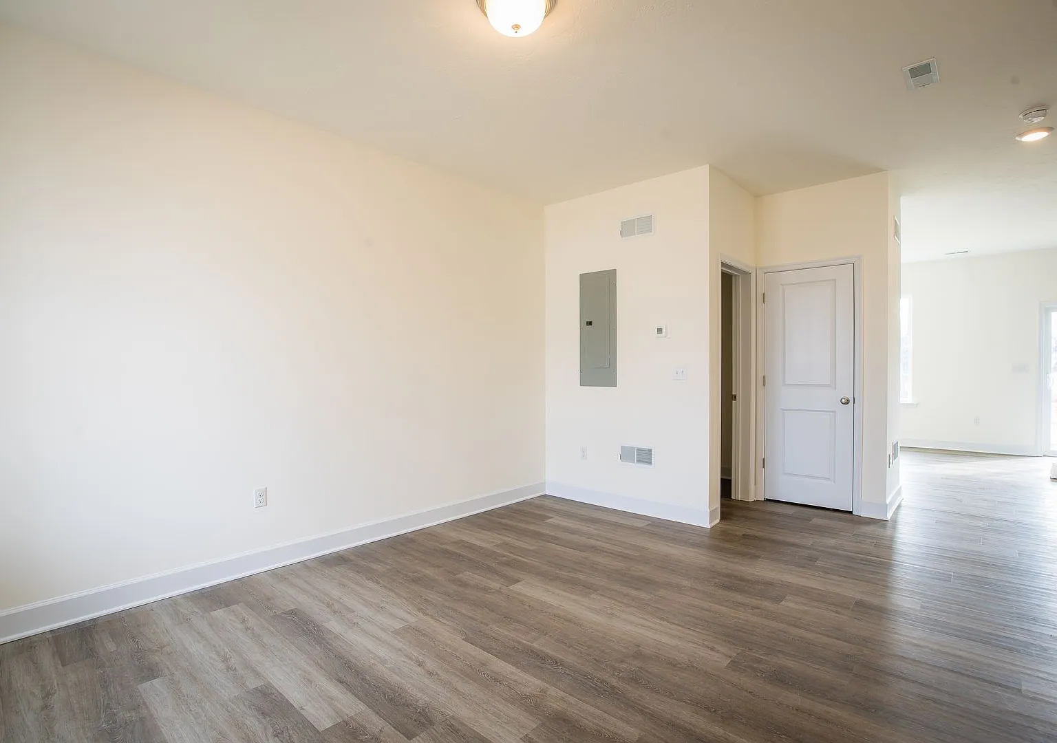 Brand New- Duplexes — Photo 2