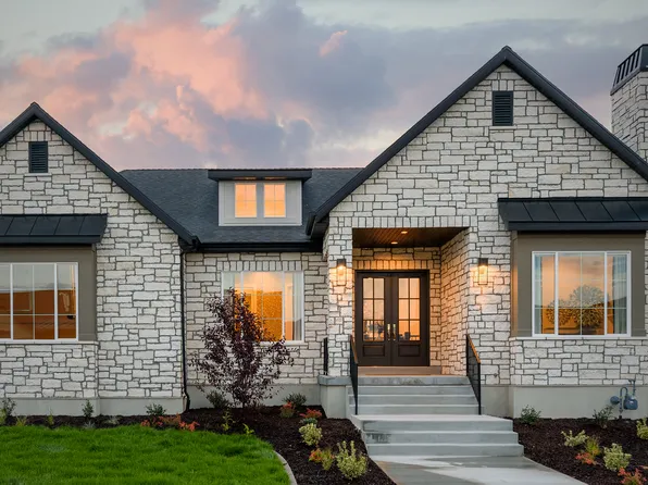 Homes Available Soon, Red Hill