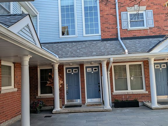 2nd image of 1663 Nash Rd #D-7