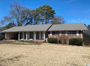 3335 Crescent Dr, Bessemer, AL 35023