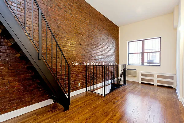 Rented by Mirador Real Estate | media 1