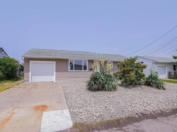 21 N Forecastle Dr, Little Egg Harbor, NJ 08087