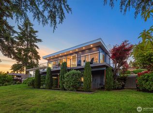 11988 Marine View Drive SW, Burien, WA 98146