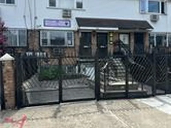 148 Hopkins Street image 1 of 1