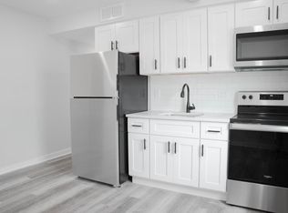 2800 Poplar St #2R, Philadelphia, PA 19130