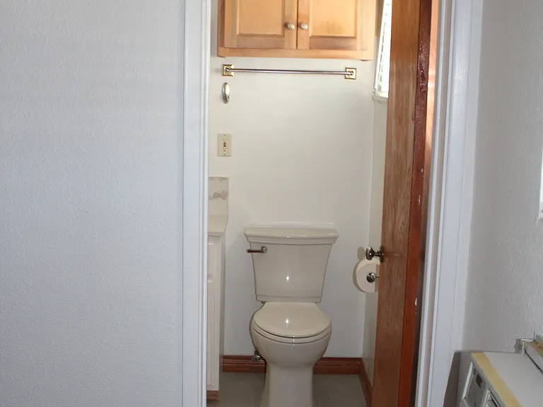 5859 Orange Ave #4 — Photo 8