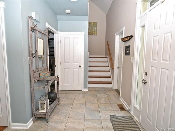 2nd image of 61 Gardens At Summerfield #61
