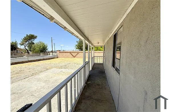 Building Photo - 45144 Cedar Ave