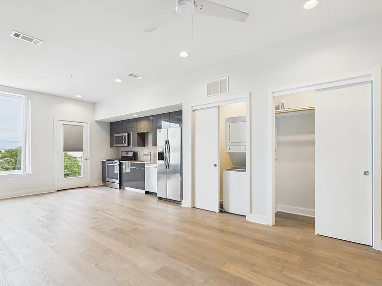 1800 E 4th St #343 — Photo 8
