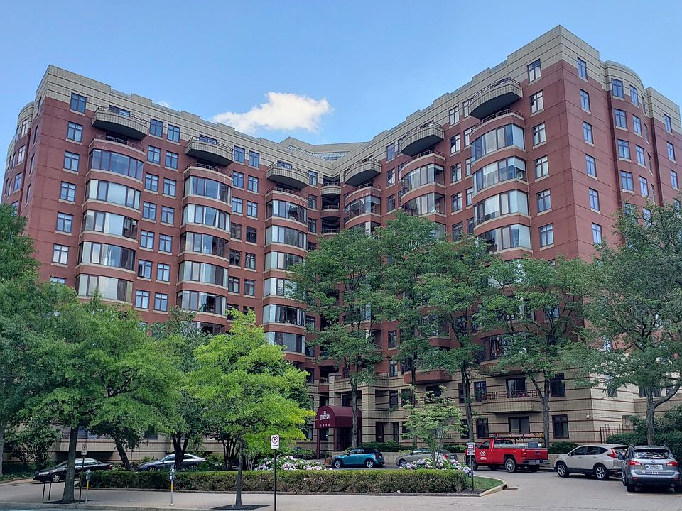 1st image of 2400 Clarendon Blvd APT 516