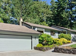 2465 SW 85th Ct, Portland, OR 97225
