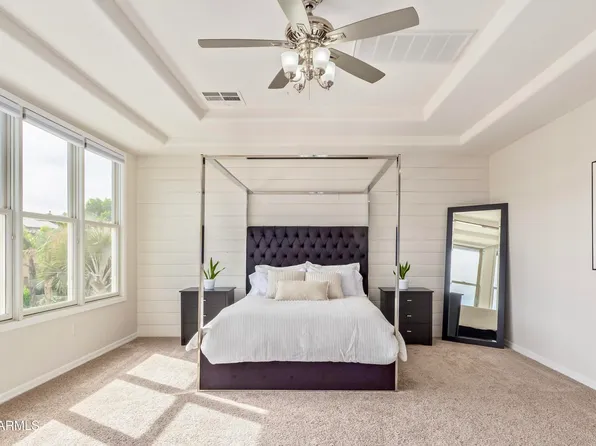 4615 E CALISTOGA Drive, Gilbert, AZ 85297