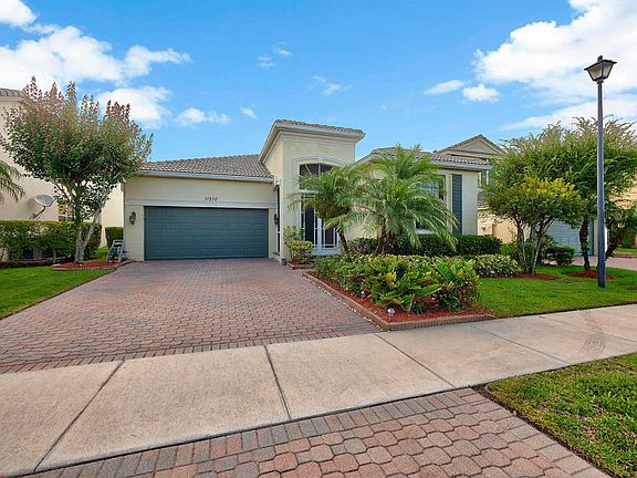 4th image of 11210 SW Kingslake Cir
