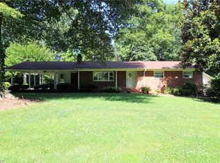 3960 Phillips Rd, Walkertown, NC 27051