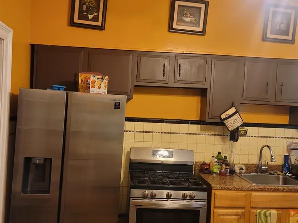 774 Grand Street image 9 of 40