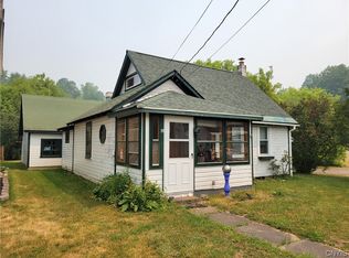 39 Clyde St, Hamilton, NY 13346