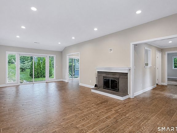 2nd image of 440 Heritage Village #B