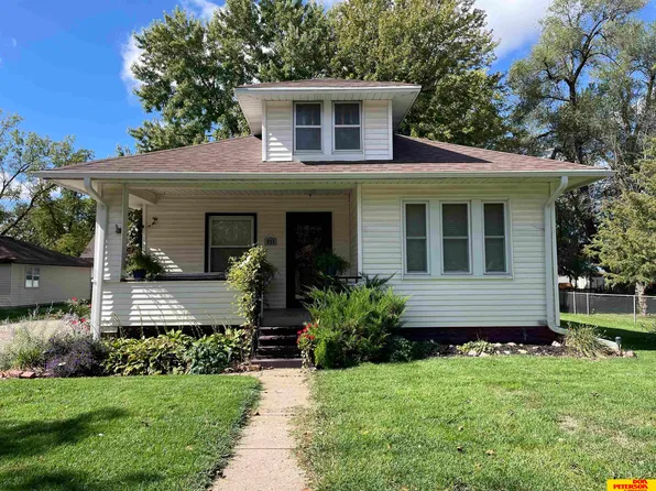 921 N Somers Ave, Fremont, NE 68025