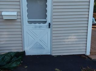 21 Bruce Ln, Valhalla, NY 10595