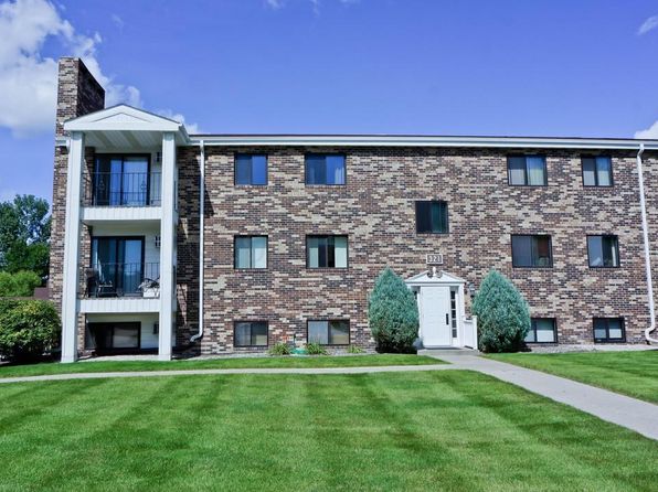 341 Prairiewood Cir S APT 303