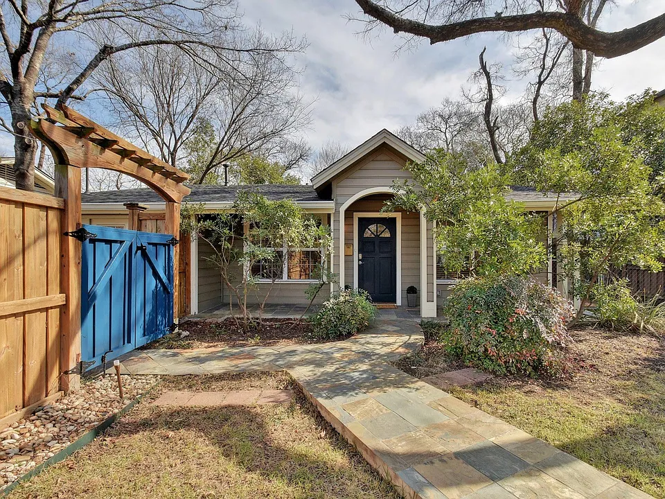 1909 Winsted Ln