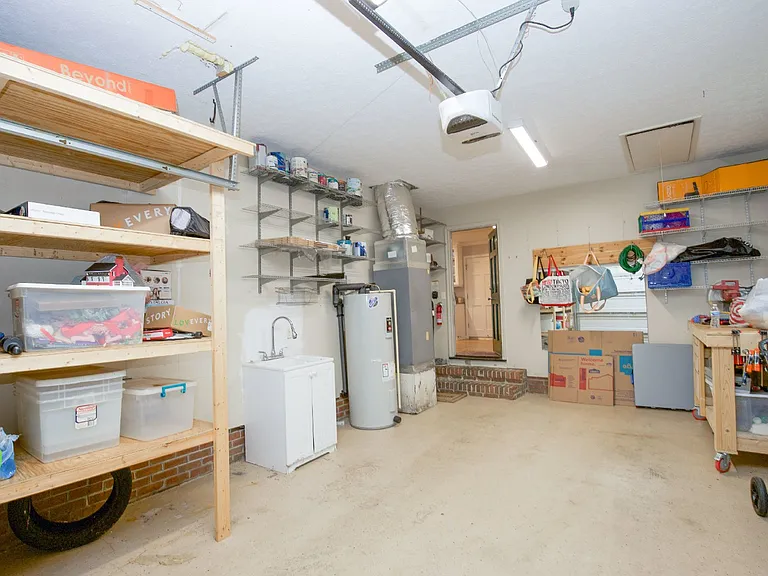 3421 Regiment Dr — Photo 18