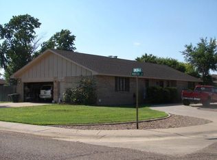 1900 Windsor Ln, Liberal, KS 67901