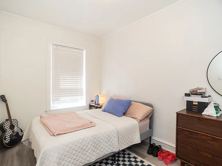 850 1/2 W Agatite Ave #1 — Photo 4