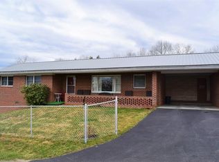 289 Shaker Ln, Princeton, WV 24740